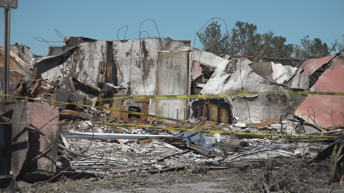 Wauchula neighbors help apartment that caught fire during Ian