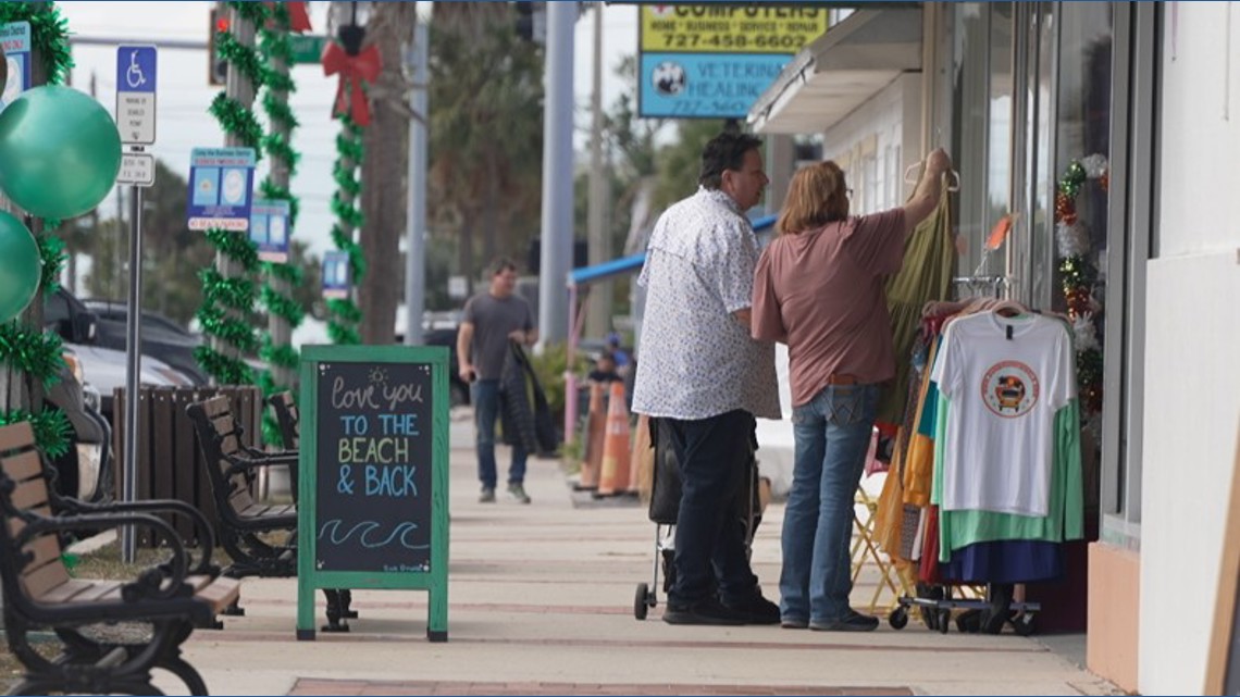 Le Corey Avenue Art & Craft Festival revient alors que St. Pete Beach continue de se remettre de l’ouragan
