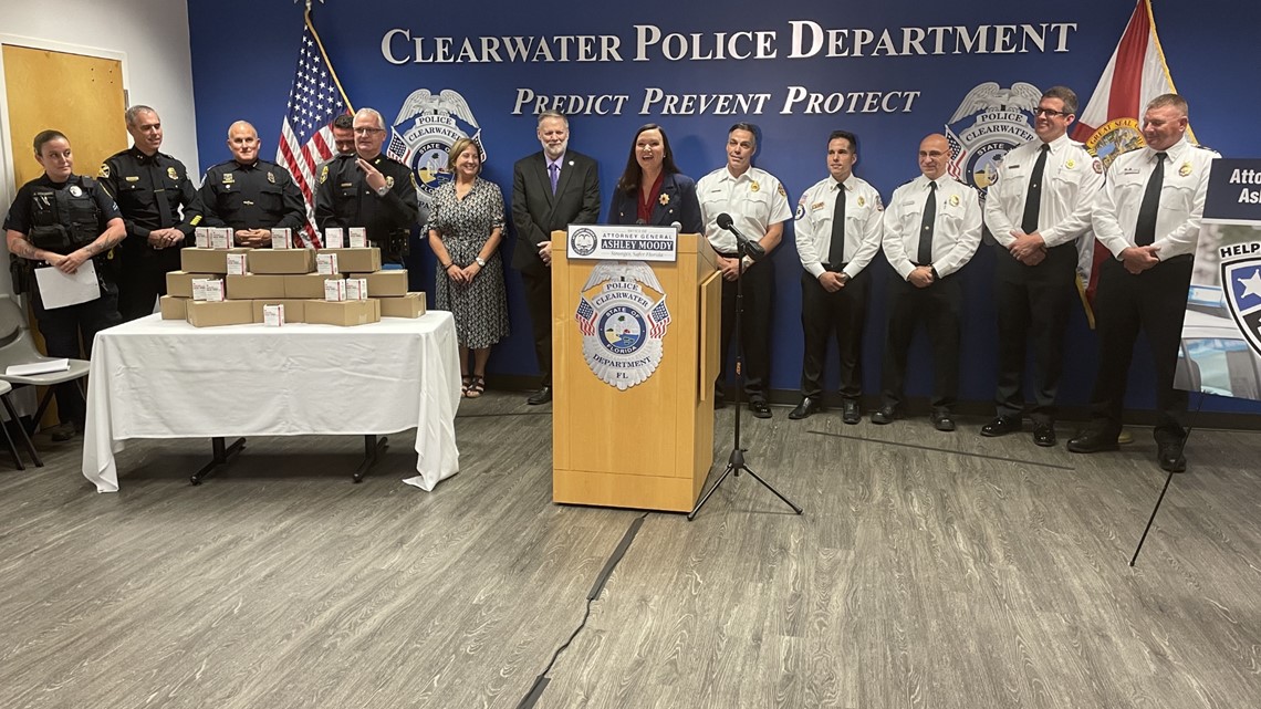 Florida launches program to supply first responders with naloxone - Vimarsana News