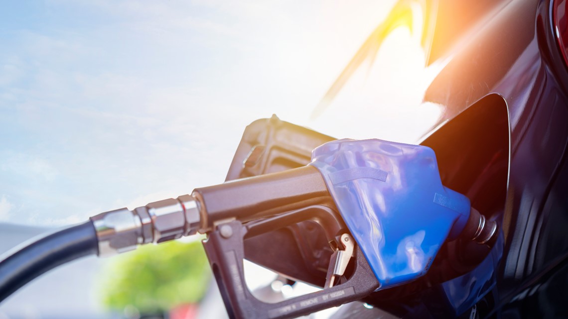 Florida gas prices up 12 cents entering April, breaking new record for 2024