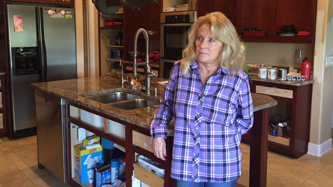 She Paid More Than 2 000 For Her Cabinets But The Work Was Never