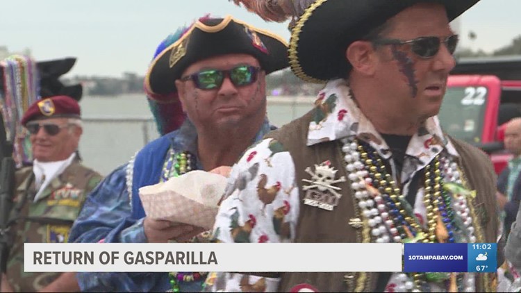 Thousands show out to Gasparilla after pirates invade Tampa