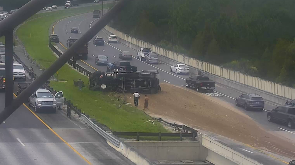 Dump truck overturns on FL589 just south of Lutz Lake Fern Road