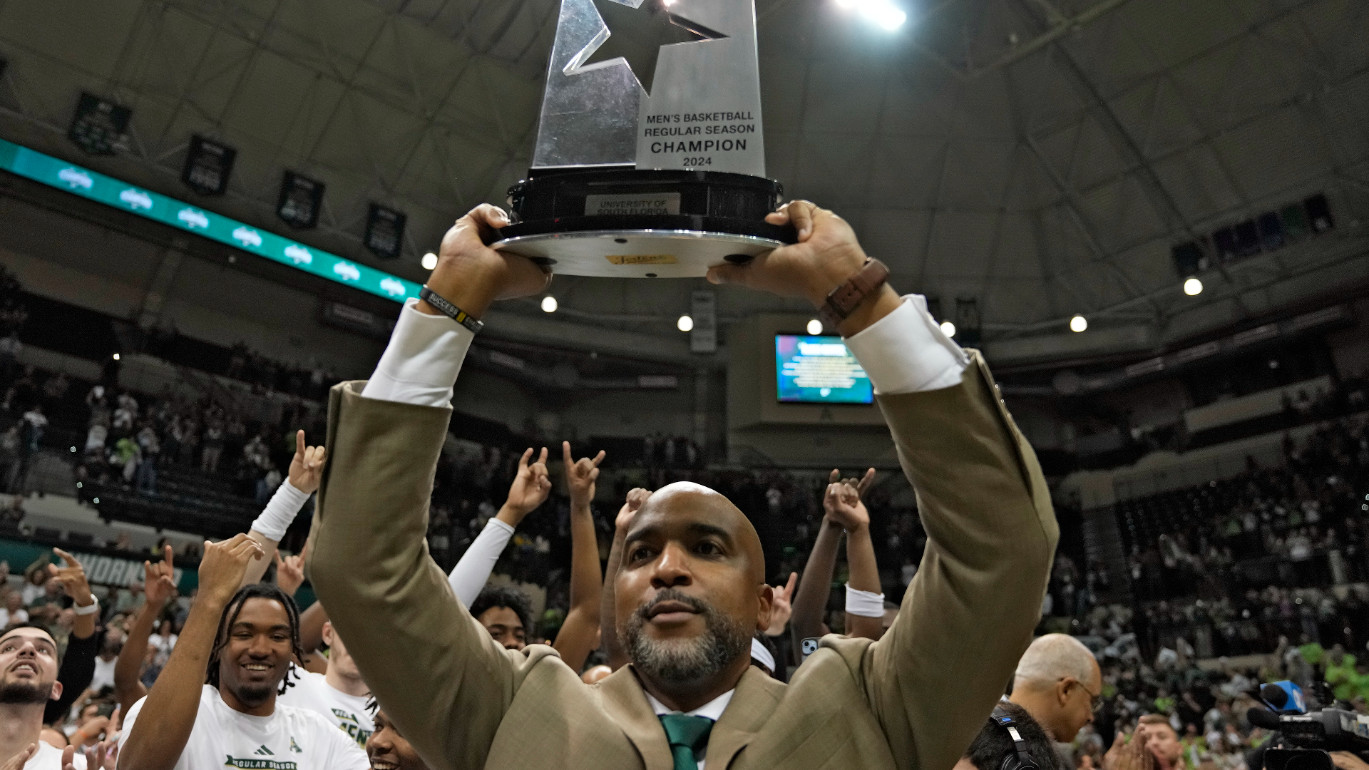 USF faculty and students are honoring men's basketball head coach Amir Abdur-Rahim at a Celebration of Life event.