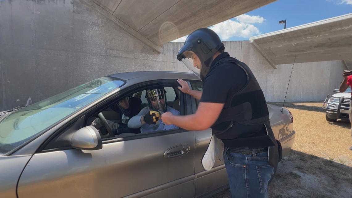 An inside look at Tampa police officer training - Vimarsana News