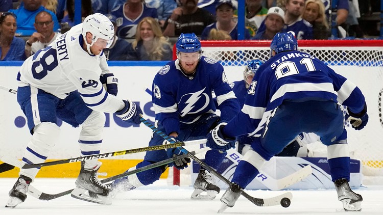 Leafs' Lafferty fined for cross-checking Lightning's Colton