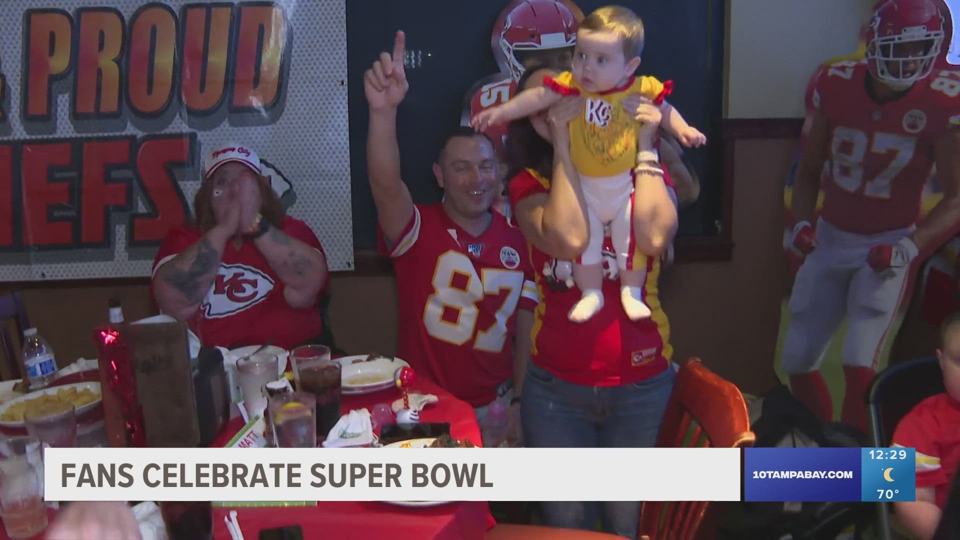 Chiefs and 49ers fans packed the Glory Days sports bar in St. Pete this Super Bowl Sunday.