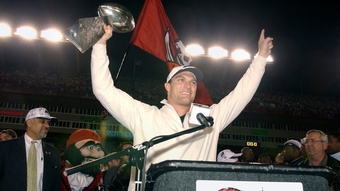 Legendary Buccaneer John Lynch elected to Pro Football Hall of Fame