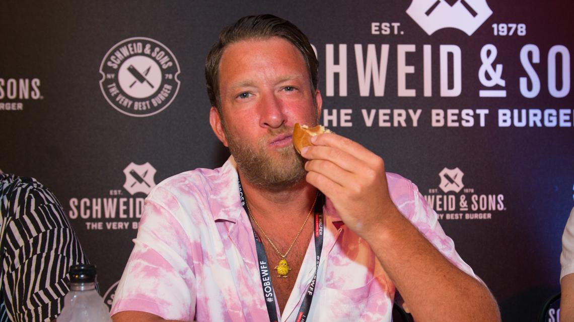 Barstool's Dave Portnoy kicks off Tampa Bay pizza review "tour"