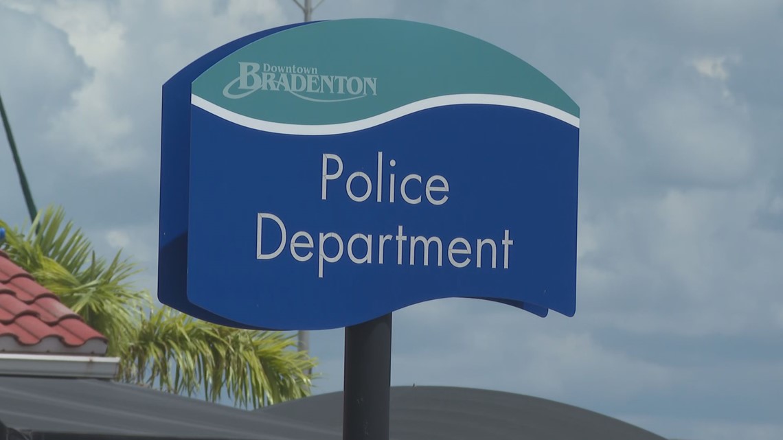 Bradenton police officer files suit against police chief - Vimarsana News