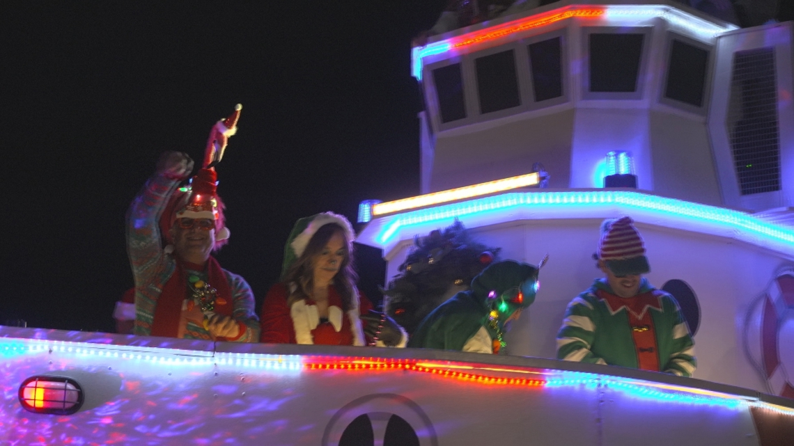 St. Pete hosts 2024 Santa Parade and Tree Lighting event