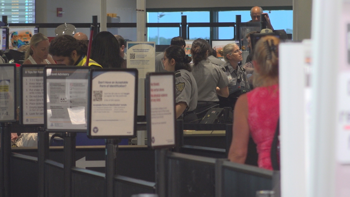 Florida airports use private contractors, not TSA agents, to screen passengers saying ICE officers are not needed