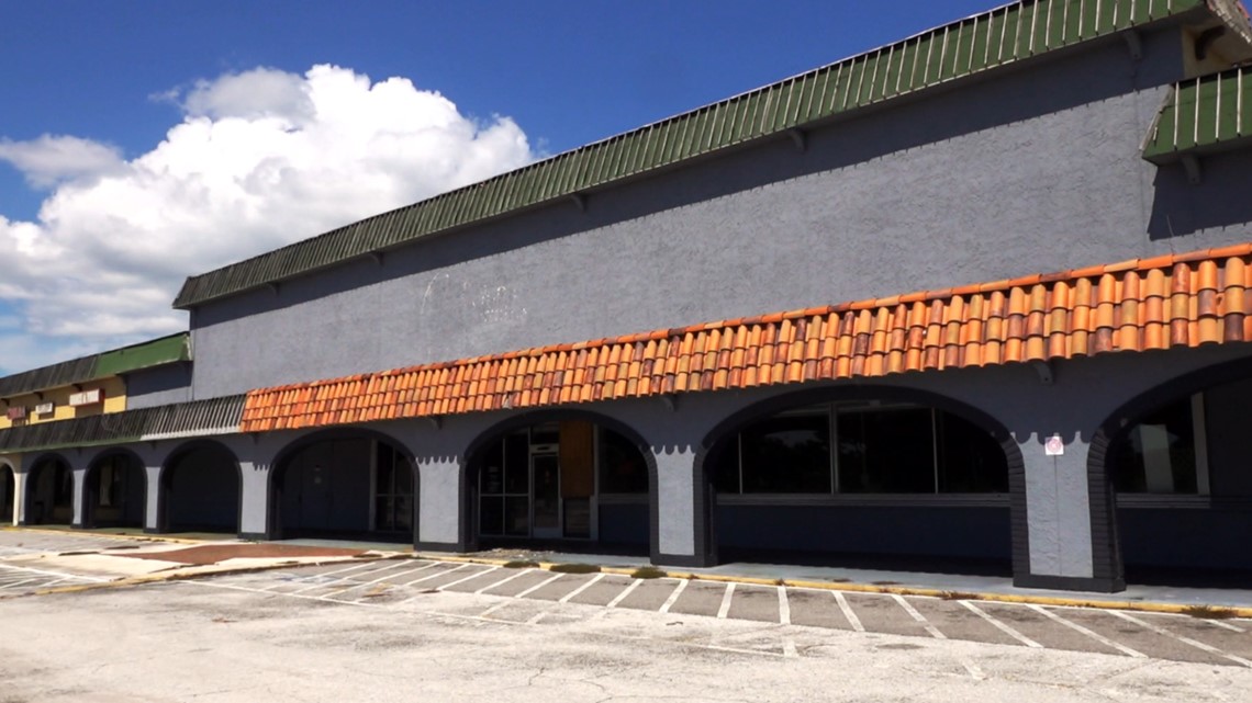 St. Pete community fights for food access after losing grocer - Vimarsana News