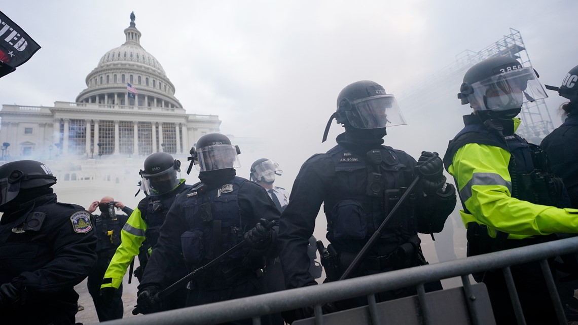 5 members of Florida 'B Squad' arrested for Capitol riot - Vimarsana News