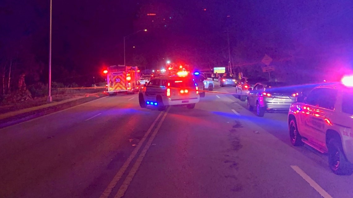 2 Drivers In Crash Sent To Hospital In Sarasota | Wtsp.com