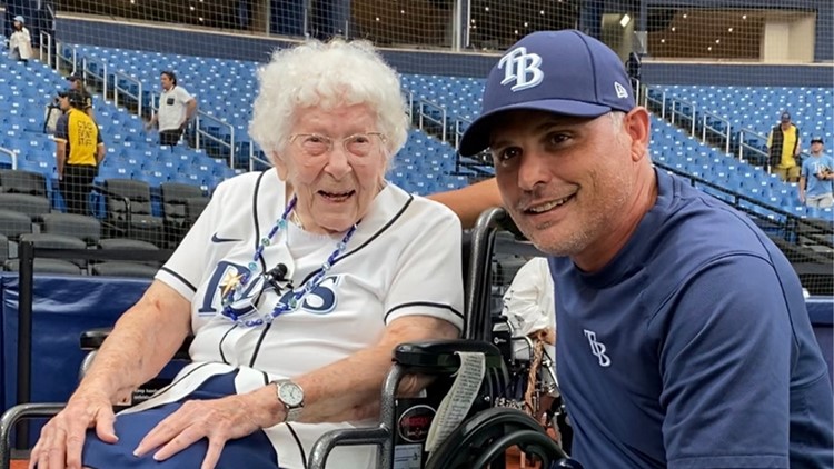 Super Fan! 106-year-old Rays supporter attends first game