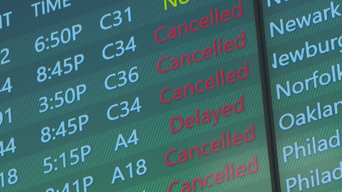 Tampa flights face weather delays, cancelations