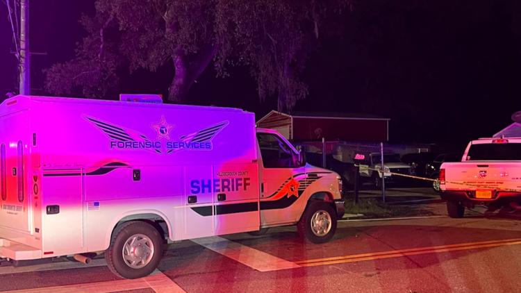 Hillsborough County deputies investigate shooting that left 1 dead in Tampa