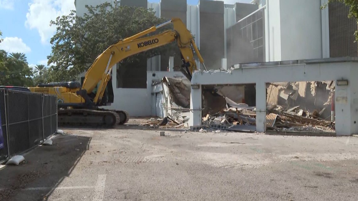 Former St. Petersburg police headquarters demolished - Vimarsana News