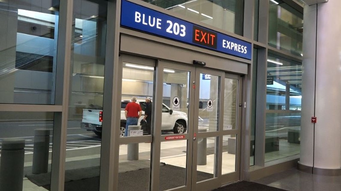 Tampa airport passengers get a taste of new express lanes | wtsp.com