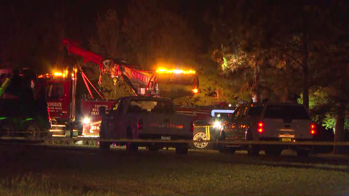 Woman killed after SUV crashes into Tampa pond | wtsp.com