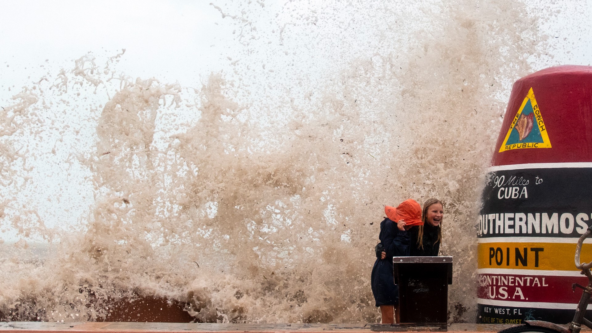 Hurricane Ian Florida webcams and live streams