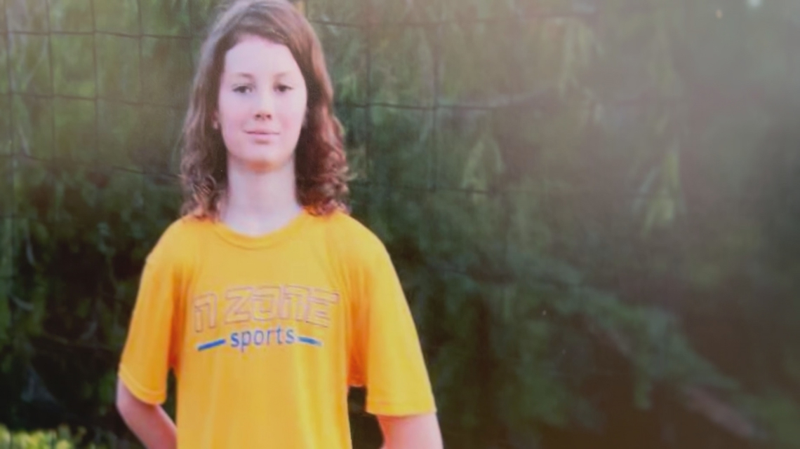Family holds vigil following teen's disappearance | wtsp.com