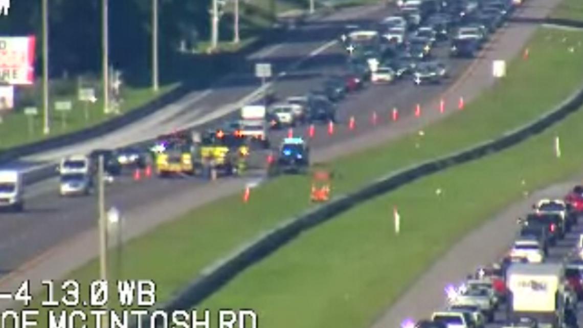 Vehicle fire blocks lanes on I-4 East in Hillsborough - Vimarsana News