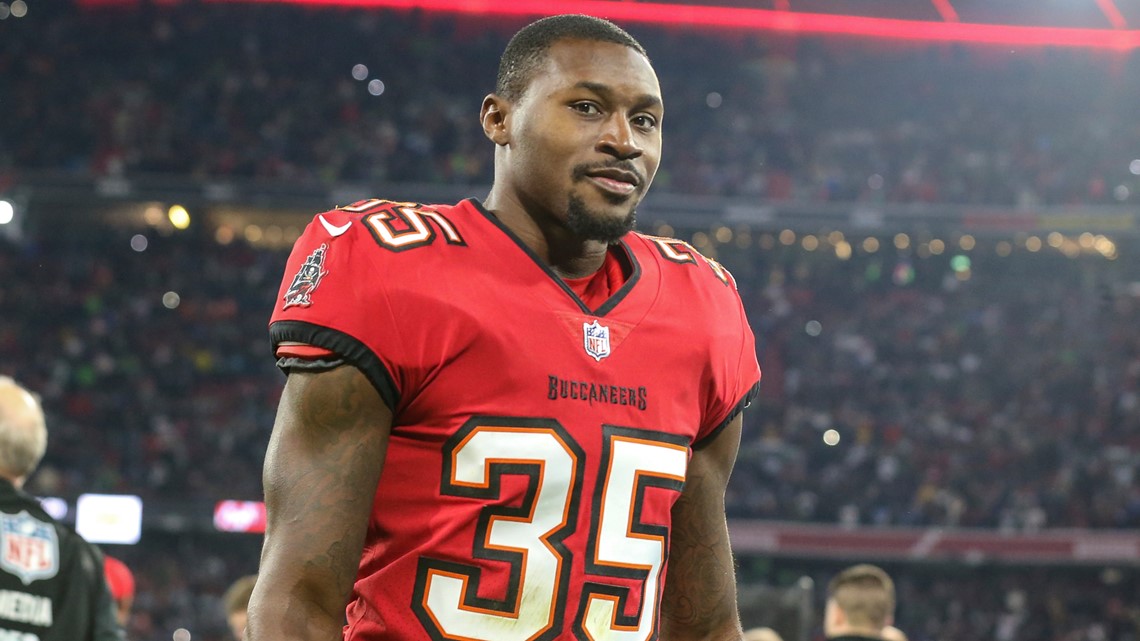 Buccaneers reportedly agree to re-sign Jamel Dean