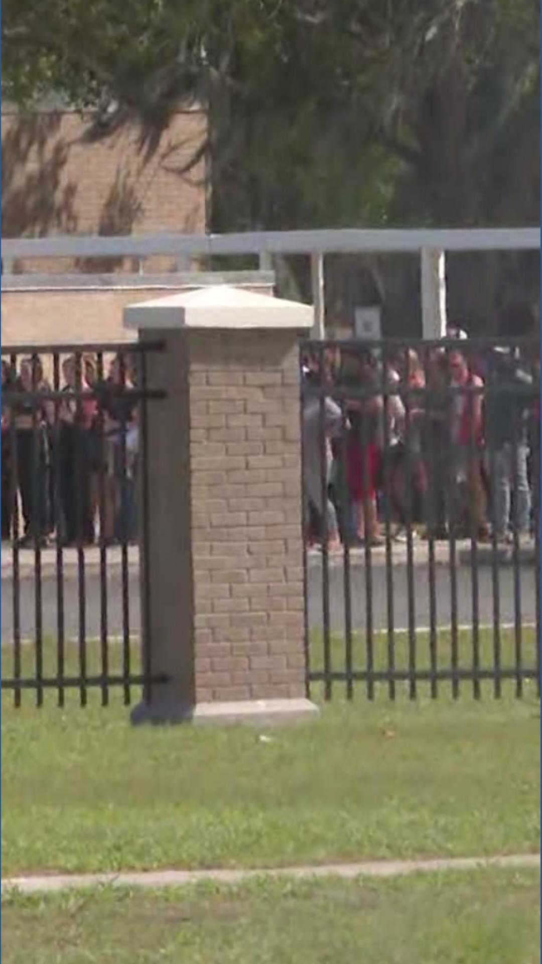 Plant City High School lockdown lifted as deputies investigate | wtsp.com