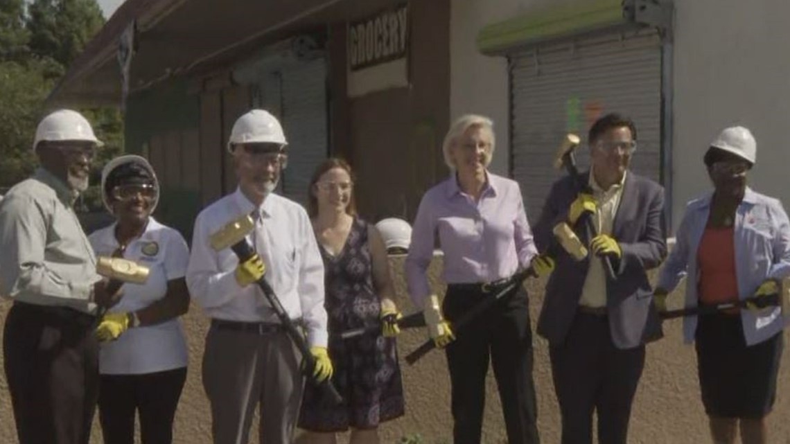 Old Penny Saver to make way for East Tampa recreation complex