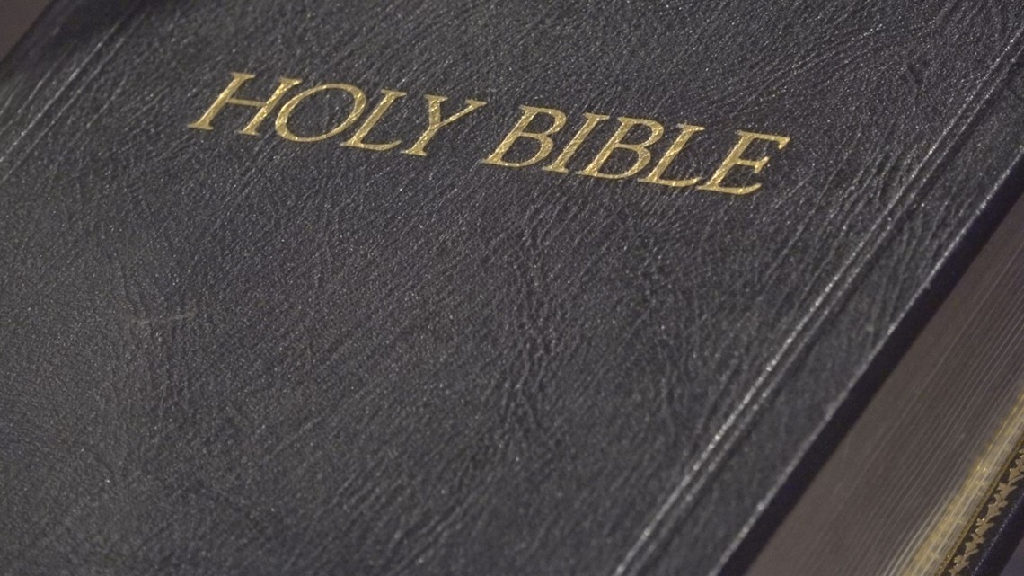 Lawmakers respond to calls to ban Bible in Florida schools - Vimarsana News