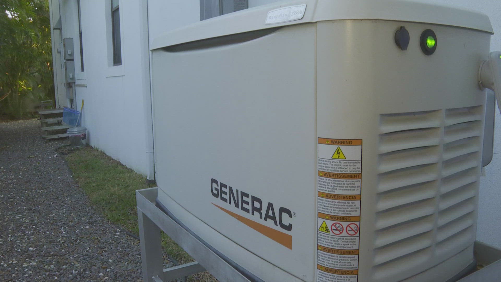 Dozens of people in South Tampa are expressing frustration after they said their gas generators failed them during the recent hurricanes.