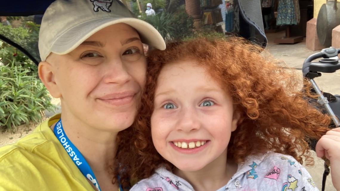 Community hosts event to support cancer-fighting mom, volunteer - Vimarsana News
