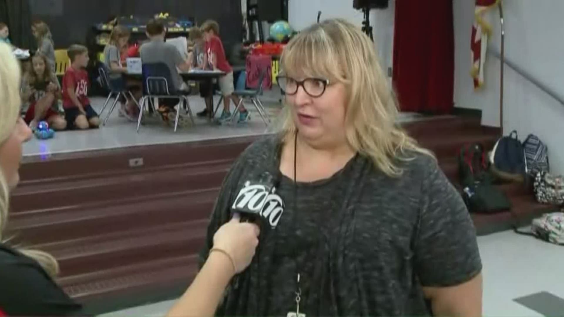 Lake St. Elementary named the 10News School of the Week powered