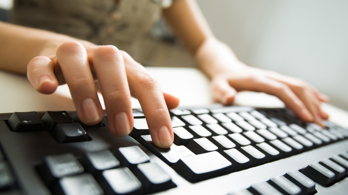 Florida assistant principal, daughter of tilting ...