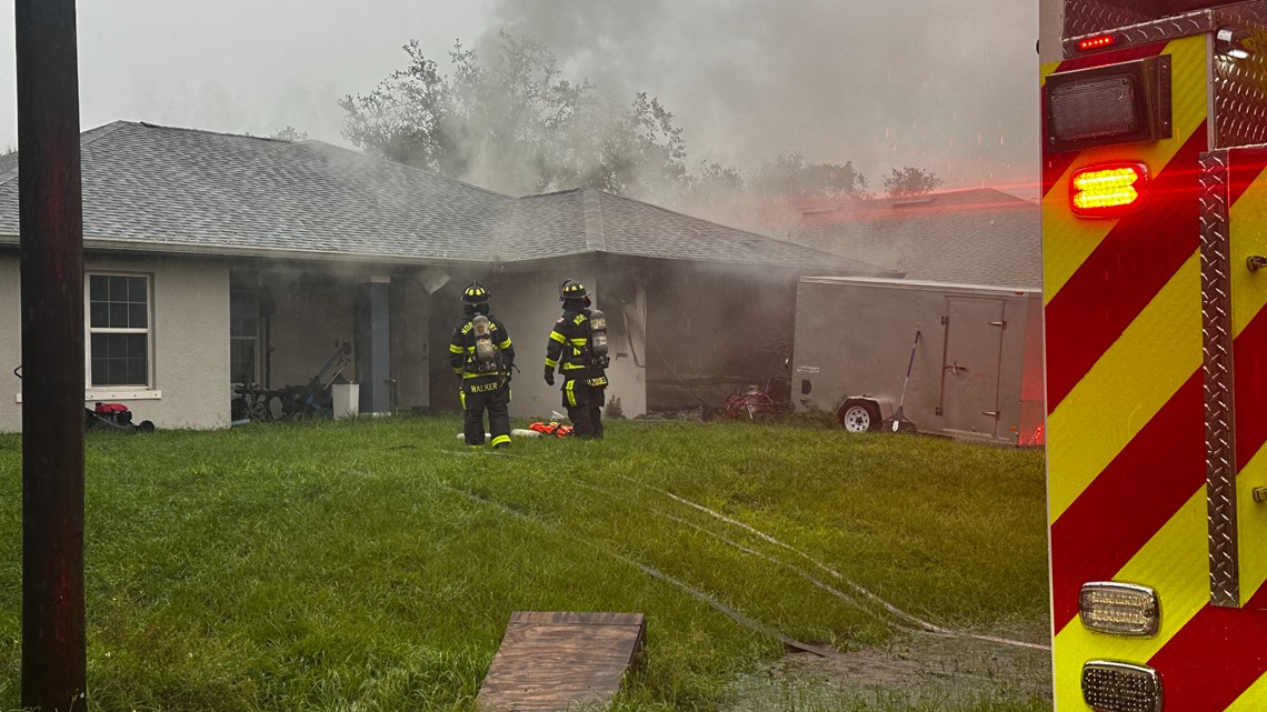 2 North Port homes catch on fire after separate lightning strikes