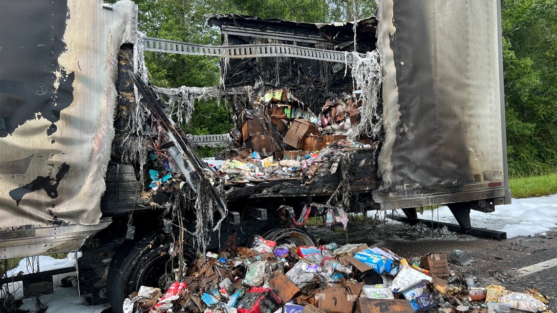 Tractor trailer catches on fire on I-75 in Hillsborough County | wtsp.com