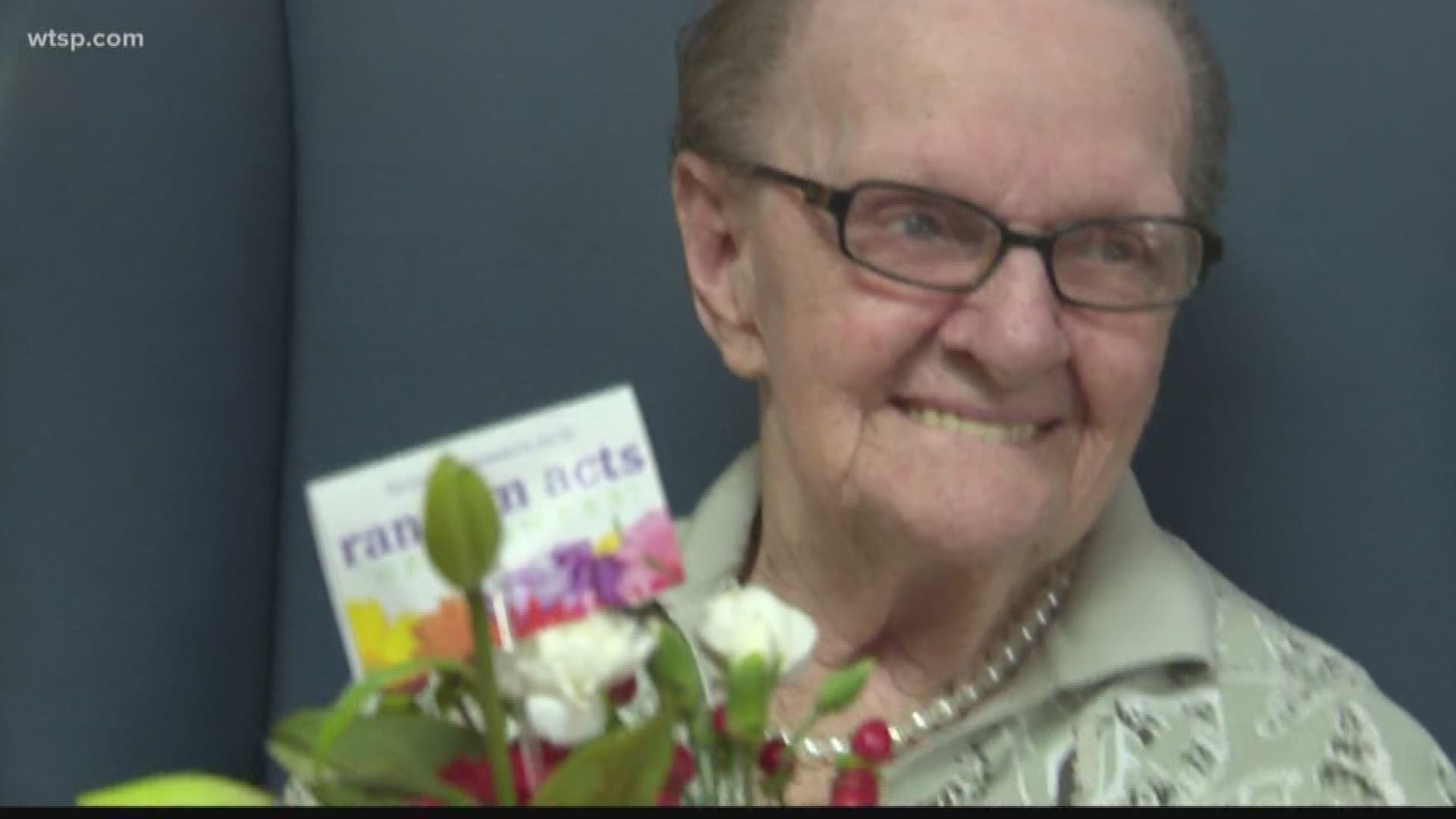 Dunedin company "Random Acts of Flowers" is taking flowers that would other-wise be tossed and donating them to nursing homes.