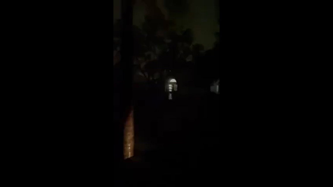 Power Blinks out and lightning flashes in Riverview Neighborhood