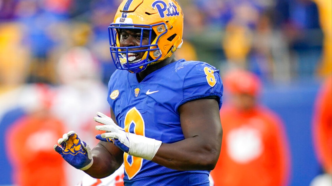 Bucs Draft News: Bucs select Calijah Kancey with No. 19 overall pick