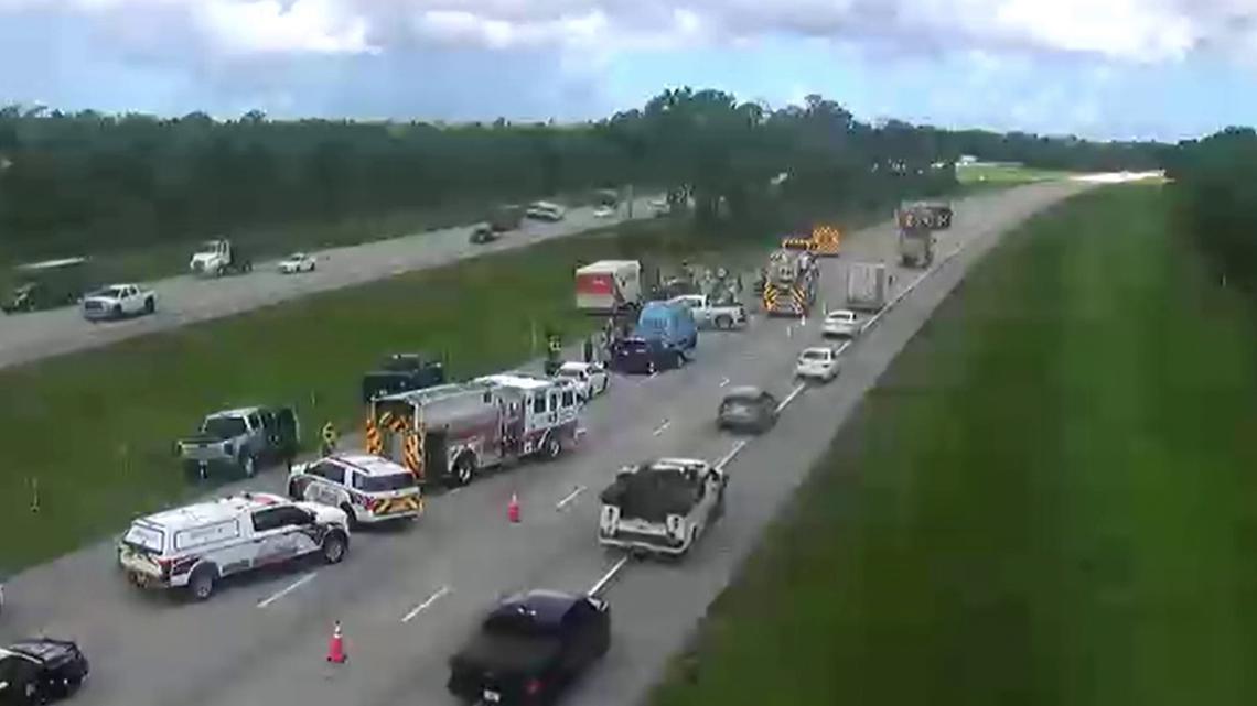 5 injured in Sarasota County crash on I-75 | wtsp.com