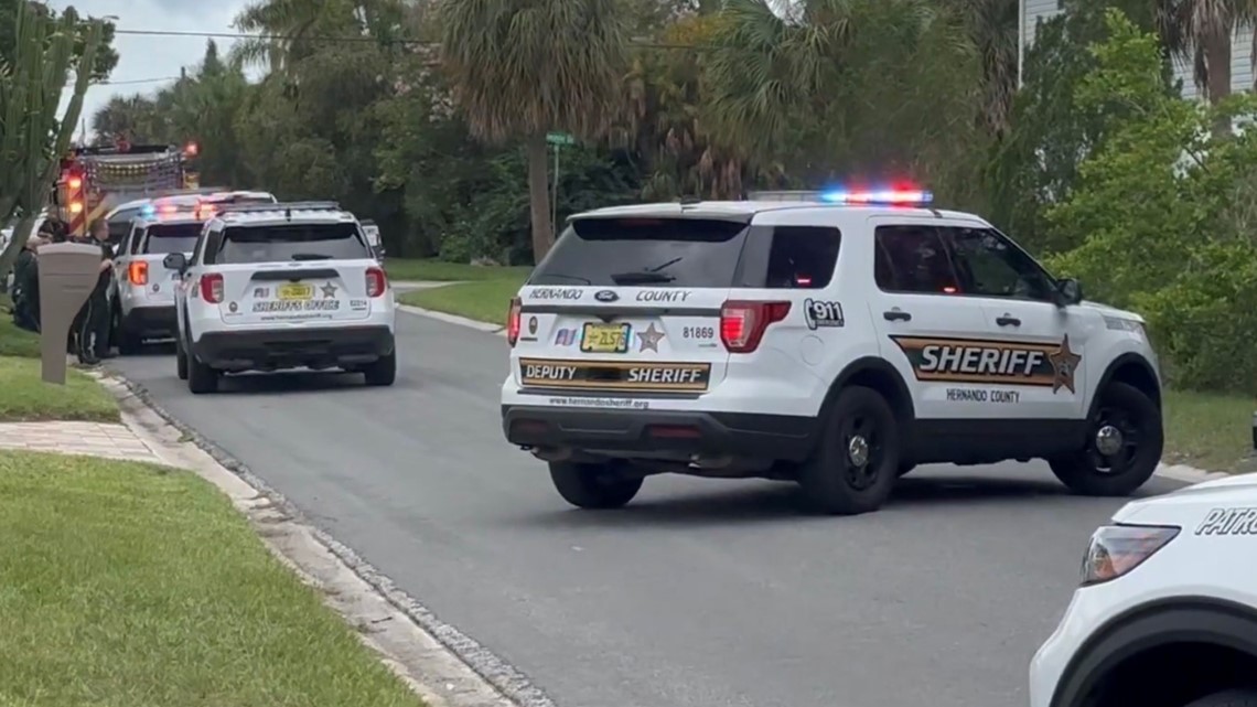Person barricades after Hernando Beach shooting, deputies say - Vimarsana News