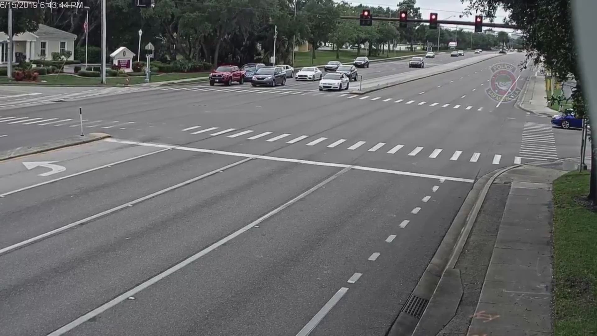 Sarasota police are reminding drivers to always #StopOnRed by sharing a video of a driver running a red light and hitting two other vehicles.

Police said the crash happened Saturday at the intersection of Fruitville Road and Lockwood Ridge Road. The department said there were no major injuries.

Police said the driver who ran the red light received a citation.