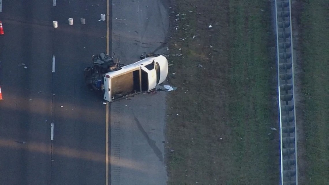 Portion of I75 in Gibsonton closed because of crash