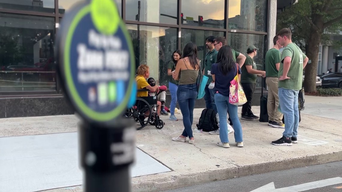 Future doctors get hands-on training in downtown Tampa