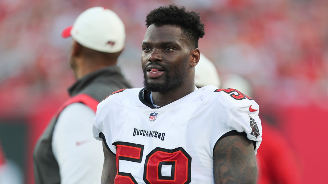 Bucs' Shaq Barrett hands out new shoes to foster children