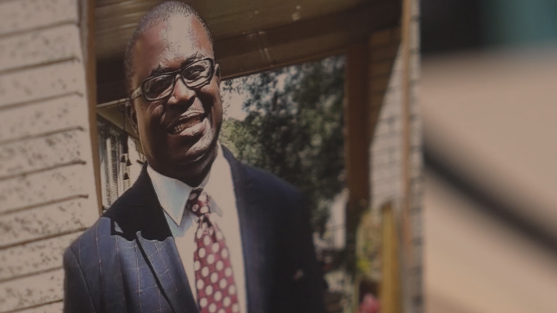 Family sues Tampa mental health facility after father died while ...
