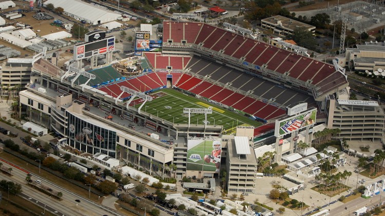 File:Super Bowl XLIII pre-game ceremonies at Raymond James Stadium