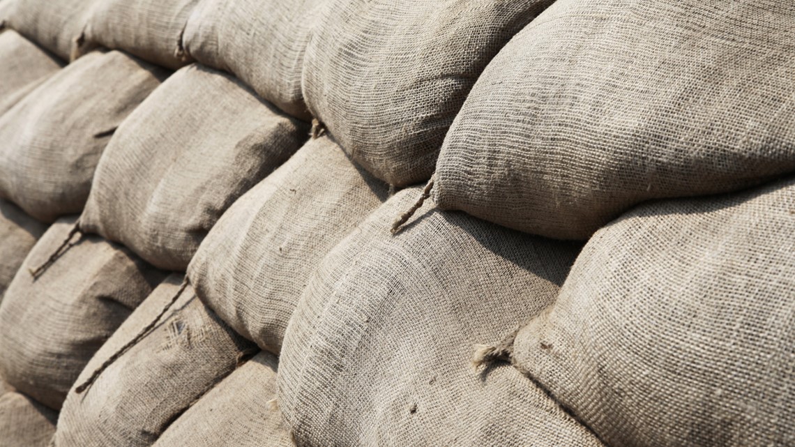 Sandbags offered in Highlands, Polk and Pinellas counties